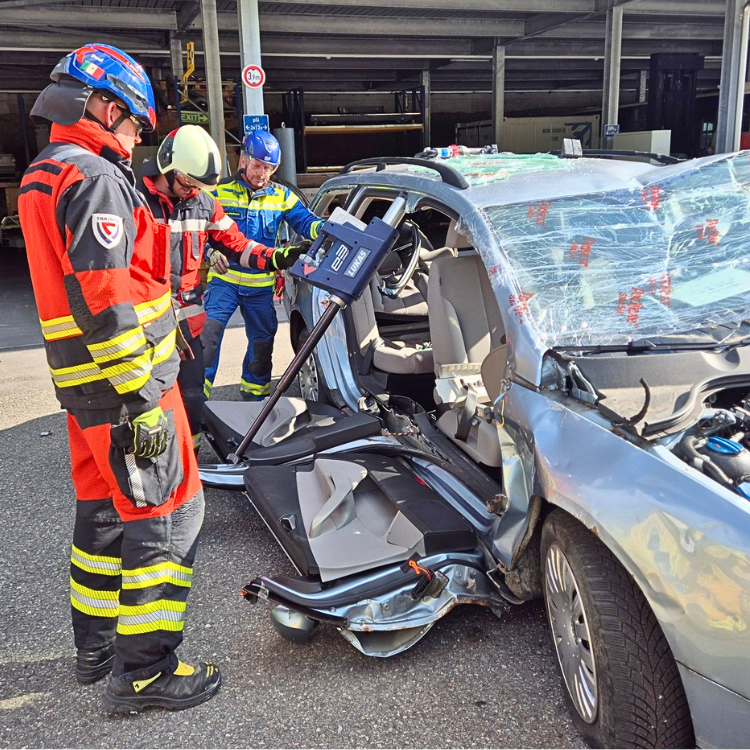 LUKAS E3 Rettungszylinder im Einsatz